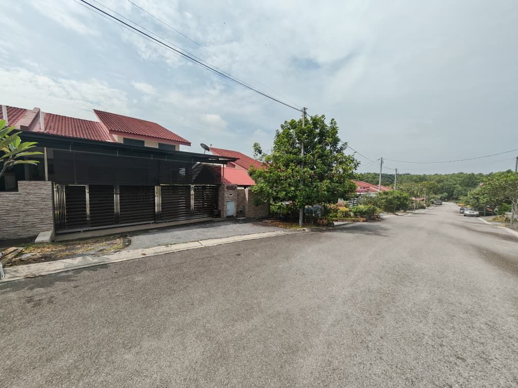 Semi-D Taman Desa Salak Idaman