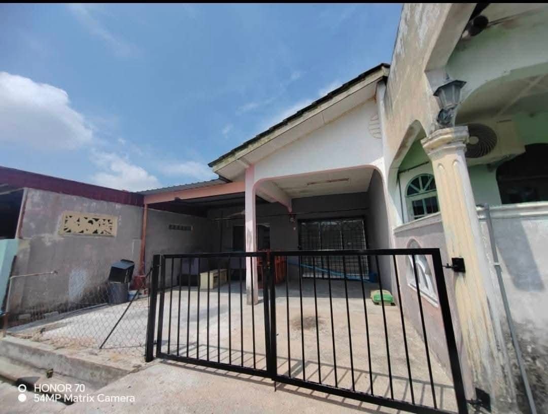 Rumah Teres Setingkat,Tmn Bukit Rambai Utama,Melaka
