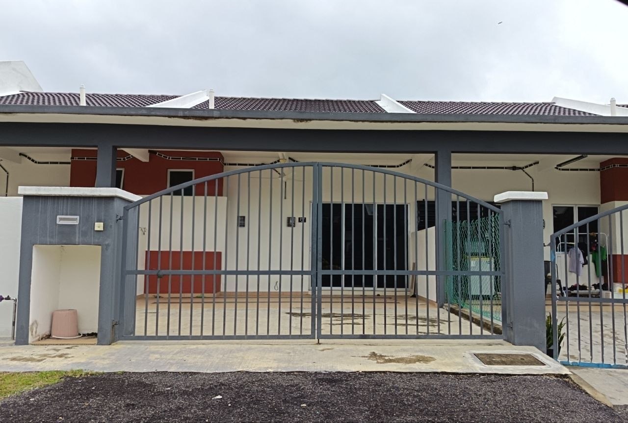 SINGLE STOREY TERRACE HOUSE, TAMAN MAYUNG, TELUK KEMANG, PORT DICKSON