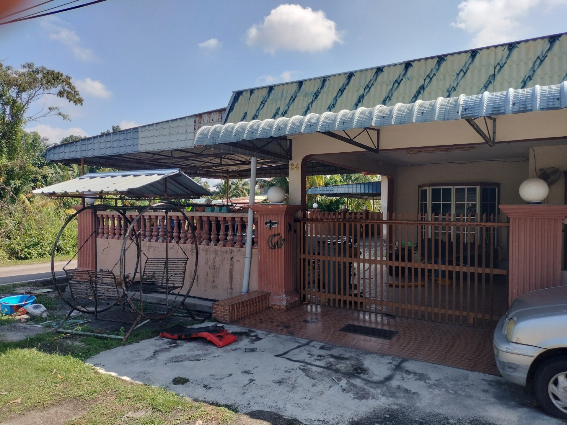 SP153 -RUMAH TERES SETINGKAT CORNER LOT - TAMAN MEDAN BAKRI MUAR.