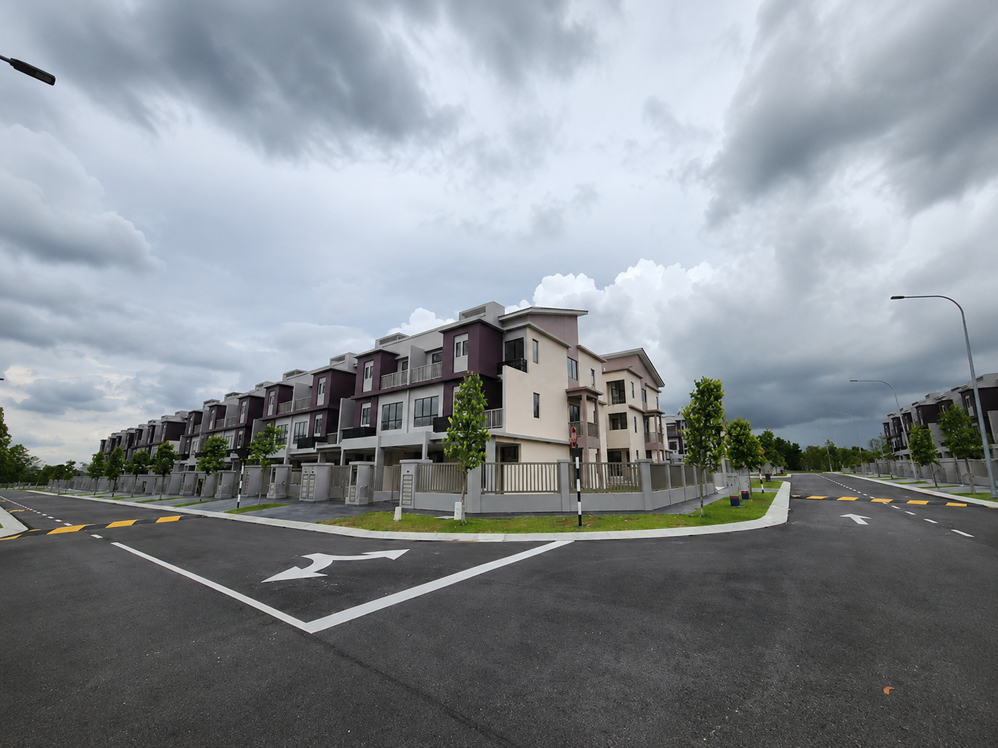 LOWER UNIT TOWNHOUSE THE STRATA, BANDAR PUTERI BANGI