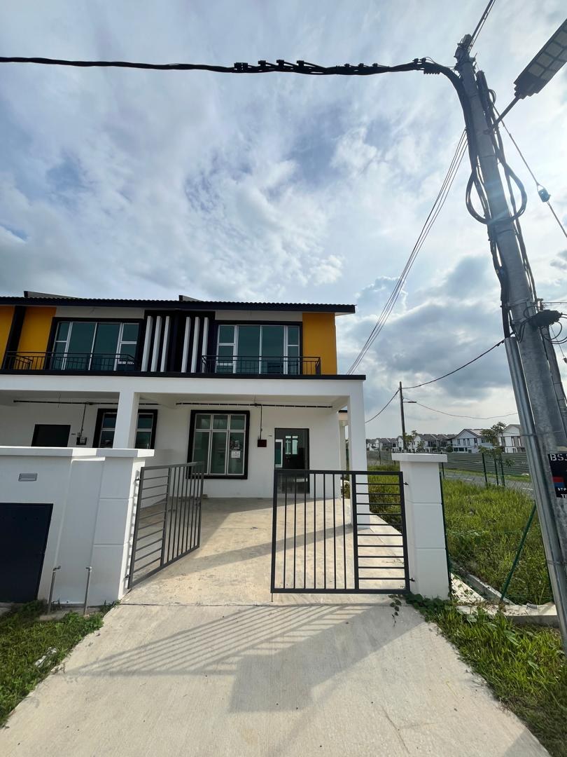 Corner Lot Terrace House At Serkam, Melaka . Near Scientex Jasin