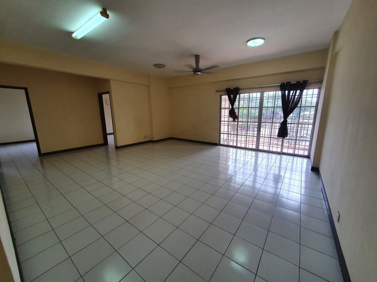 VILLA SERI PUTERI CONDOMINIUM, TAMAN KOBENA, CHERAS
