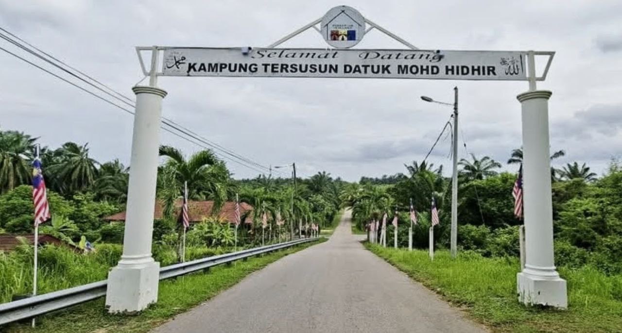 Tanah Lot Kg Tersusun Lipat Kajang
