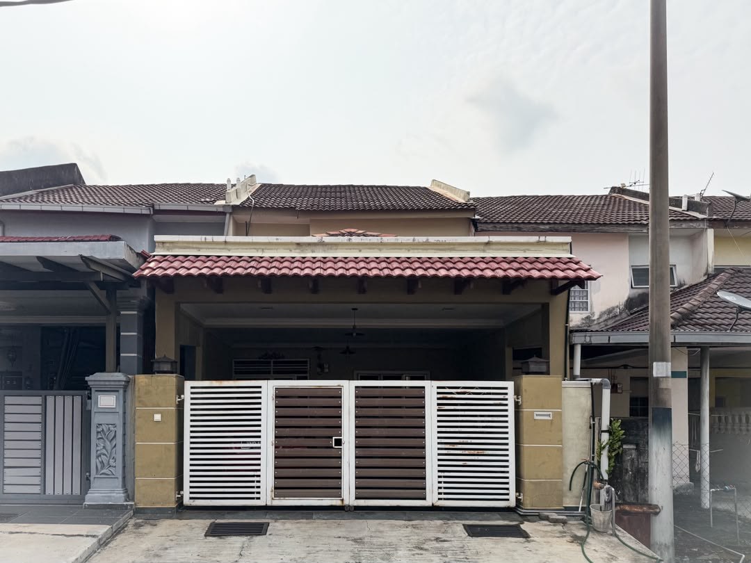 TAMAN ALAMANDA